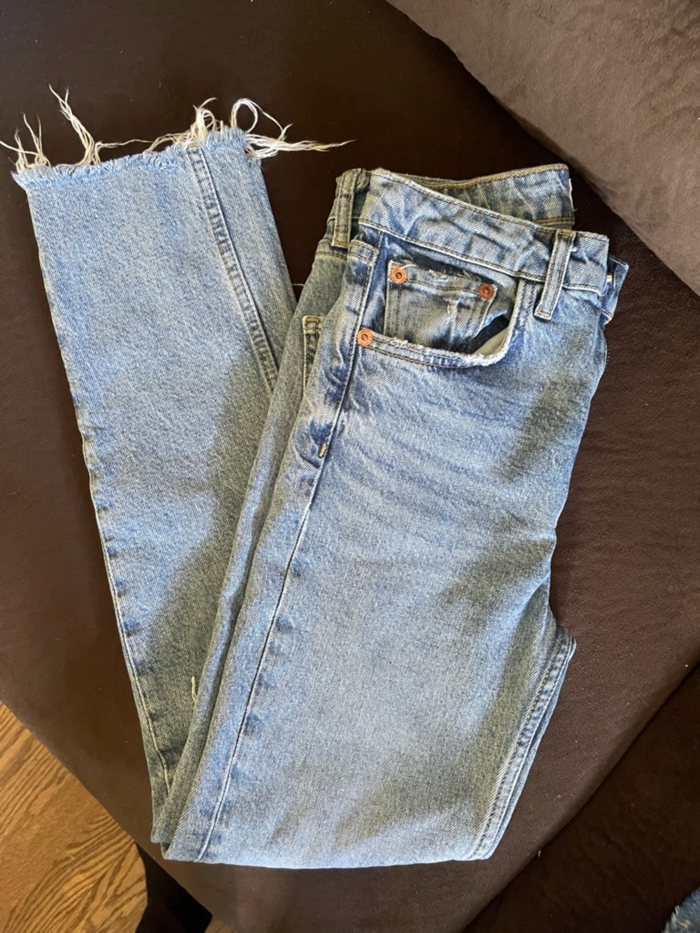Zara Light Blue Straight-Leg Jeans with Frayed Hem
